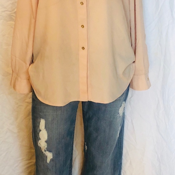 Calvin Klein Med peach button zip pocket - Picture 7 of 9